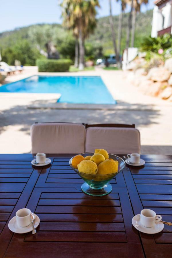 Villa Ca Na Vinya Cala Tarida  Ngoại thất bức ảnh