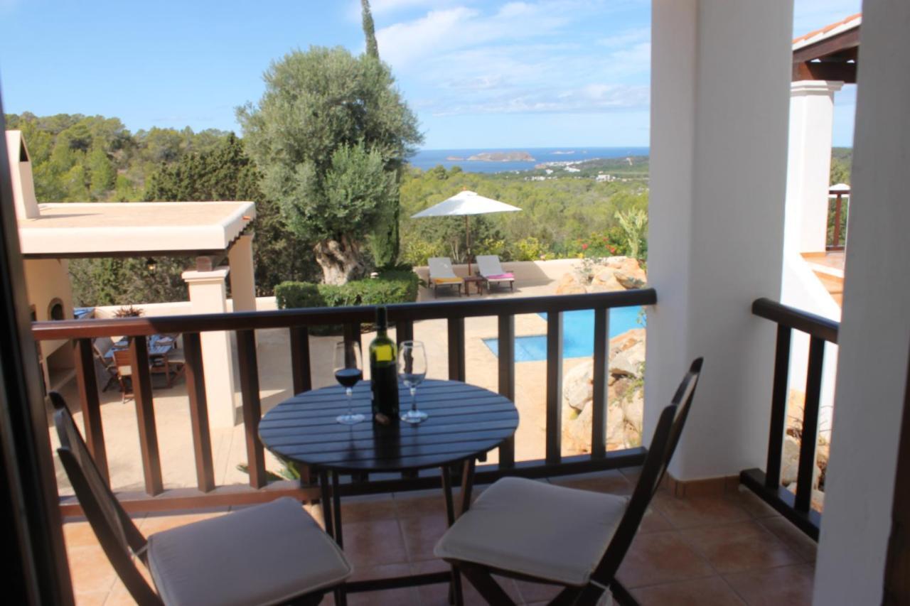 Villa Ca Na Vinya Cala Tarida  Ngoại thất bức ảnh