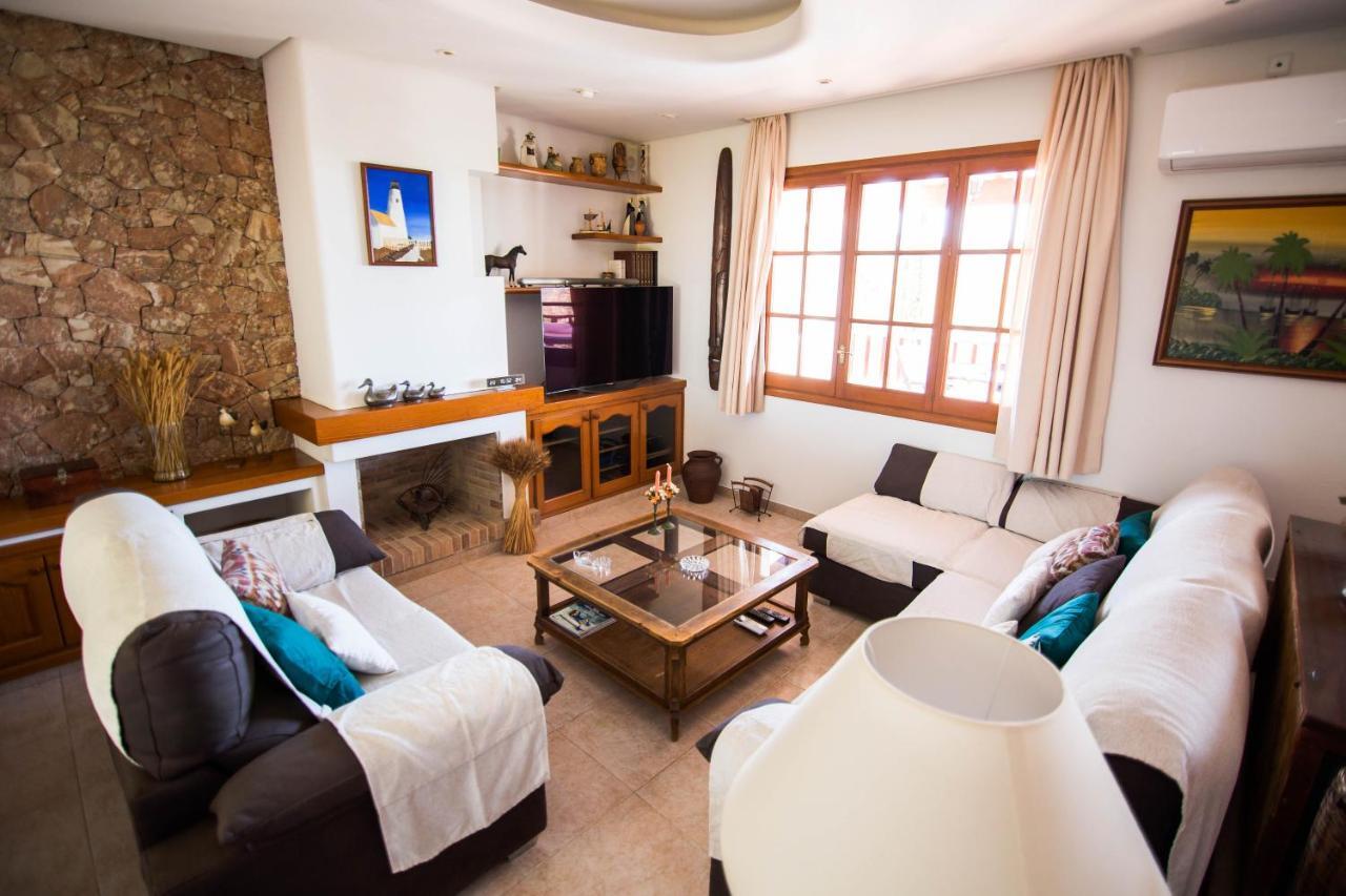 Villa Ca Na Vinya Cala Tarida  Ngoại thất bức ảnh